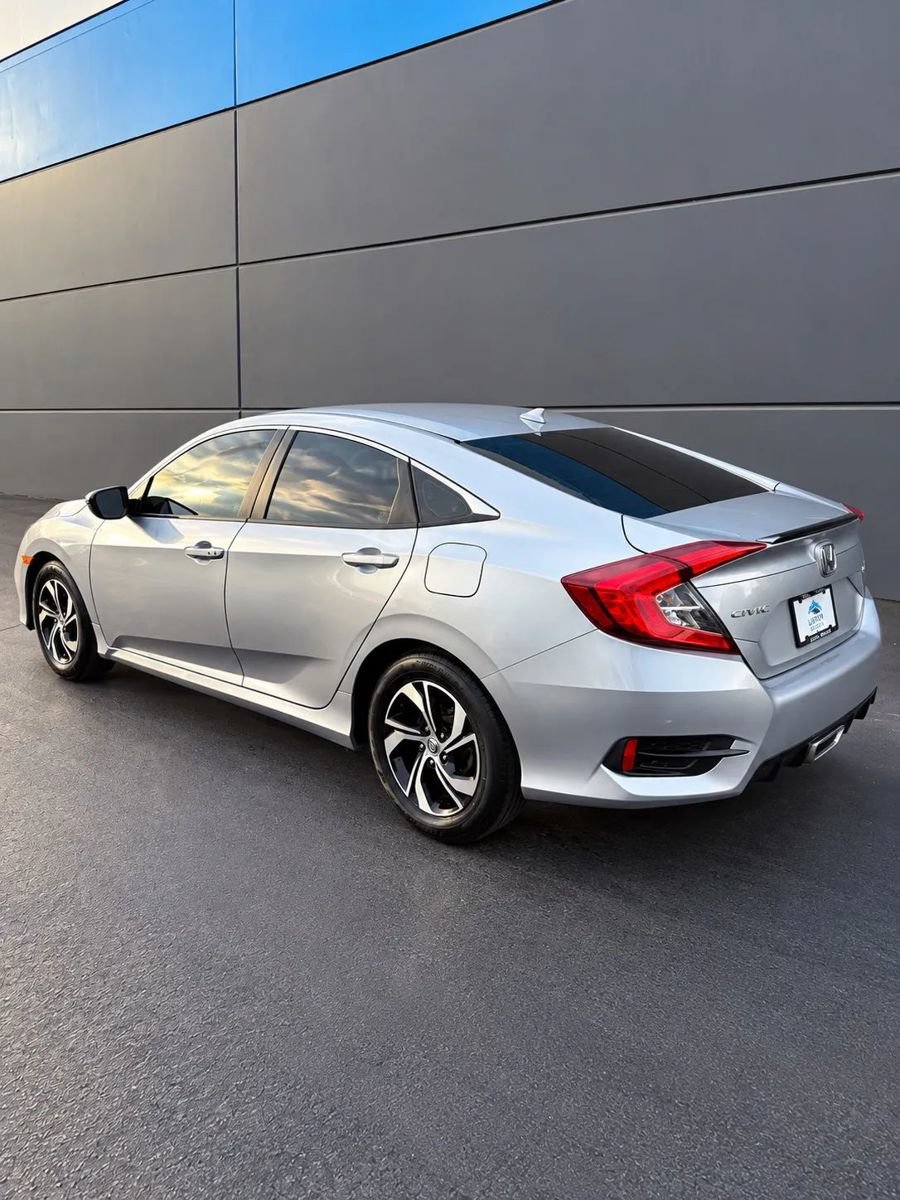 Used 2020 Honda Civic Sport image 7