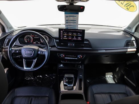 Used 2021 Audi Q5 2.0T Premium Plus w/ Premium Plus Package AWD/4WD image 12