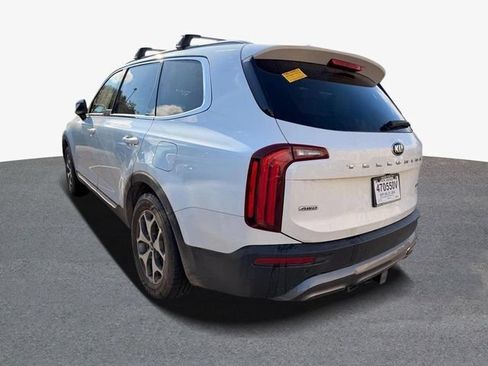 Used 2021 Kia Telluride EX AWD/4WD image 2