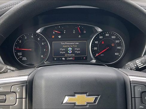 Used 2024 Chevrolet Blazer LT w/ Convenience Package FWD image 24