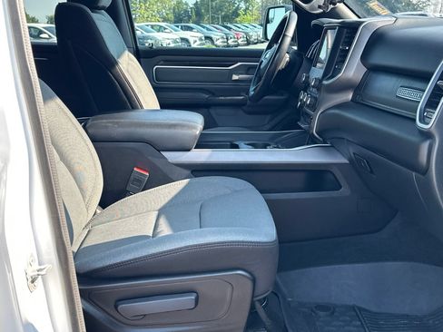 Used 2022 RAM 1500 Big Horn AWD/4WD image 14