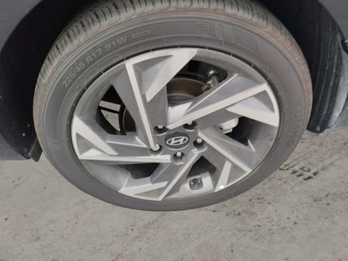 Certified 2025 Hyundai Elantra Sport image 14