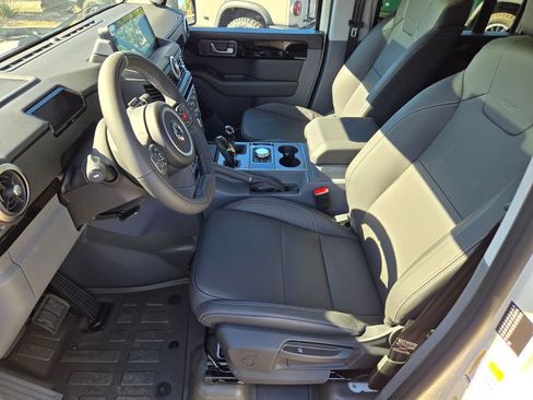 New 2025 INEOS Grenadier AWD/4WD image 10