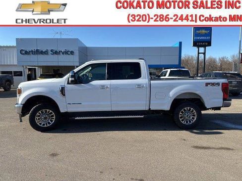 Used 2020 Ford F350 Lariat w/ Chrome Package image 4