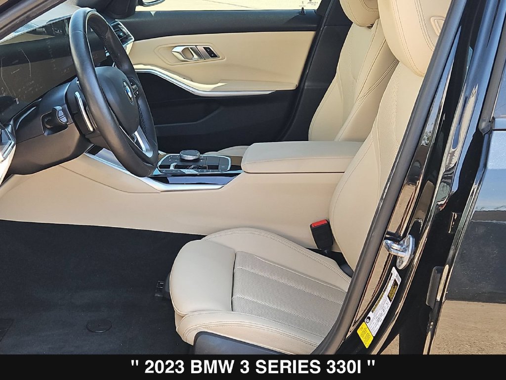 Used 2023 BMW 330i Sedan w/ Premium Package RWD image 11