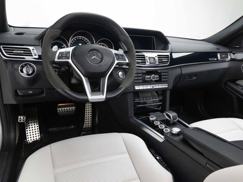 Used 2015 Mercedes-Benz E 63 AMG S-Model image 6