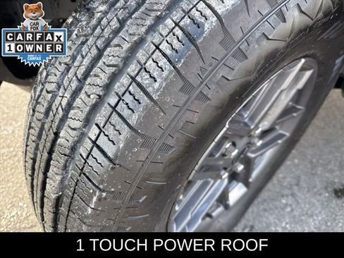 Used 2025 Jeep Wrangler Sport S image 8