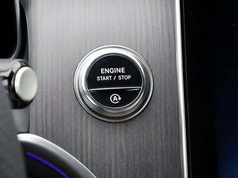 Certified 2026 Mercedes-Benz GLC 300 4MATIC image 29