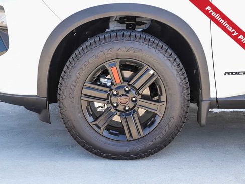 Used 2026 Nissan Rogue SV AWD/4WD image 10