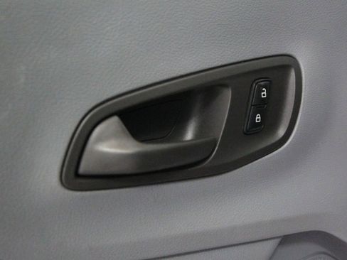 Used 2019 Ford Transit 150 148 Medium Roof RWD image 28