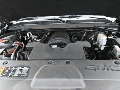 Used 2020 GMC Yukon Denali w/ Denali Ultimate Package AWD/4WD image 46