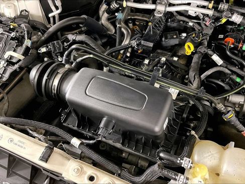 Used 2022 Ford Explorer XLT w/ Equipment Group 202A RWD image 43