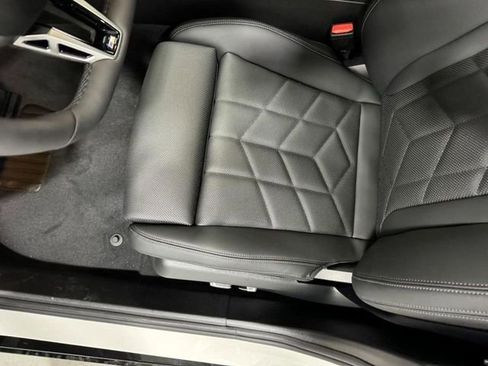 New 2026 BMW 530i xDrive w/ M Sport Package AWD/4WD image 27