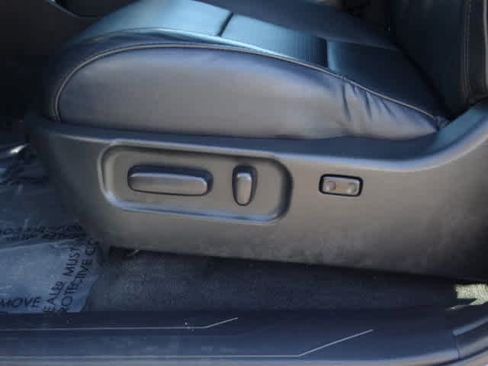 Used 2023 Toyota Tacoma TRD Off-Road w/ TRD Premium Off Road Package image 18