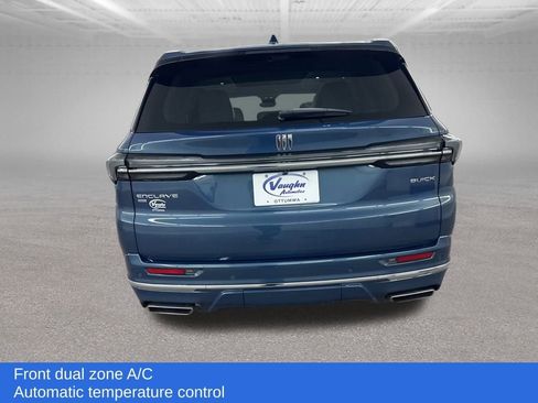 Used 2025 Buick Enclave Avenir w/ Super Cruise Package image 11
