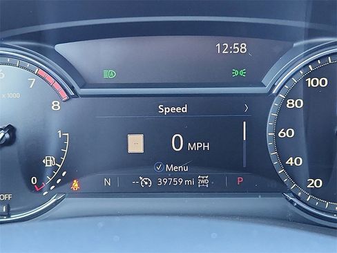 Used 2023 Cadillac XT6 Premium Luxury image 30