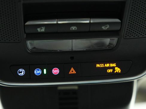 Used 2025 Chevrolet Traverse High Country w/ LPO, Floor Liner Package image 43