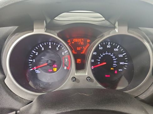 Used 2014 Nissan Juke S FWD image 16