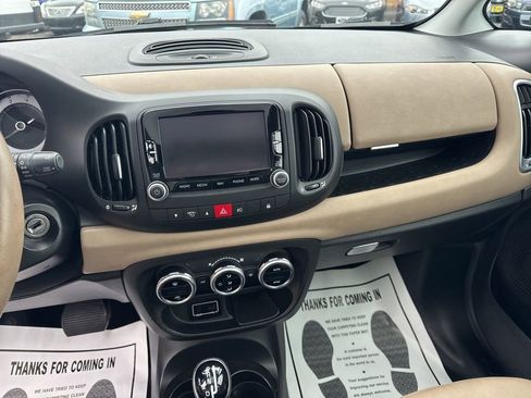 Used 2016 FIAT 500L Lounge image 29