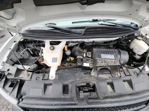 Used 2018 Chevrolet Express 3500 w/ Power Convenience Package image 11
