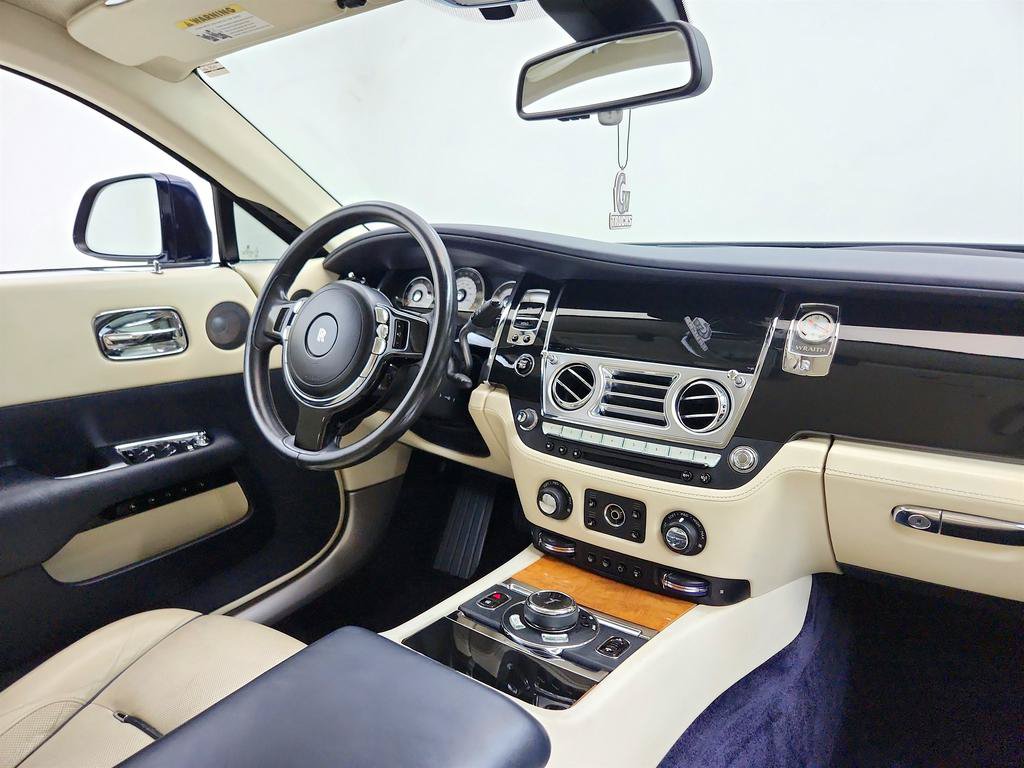 Used 2014 Rolls-Royce Wraith RWD image 25