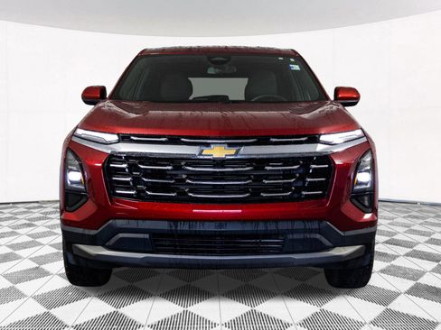 Used 2025 Chevrolet Equinox LT image 8