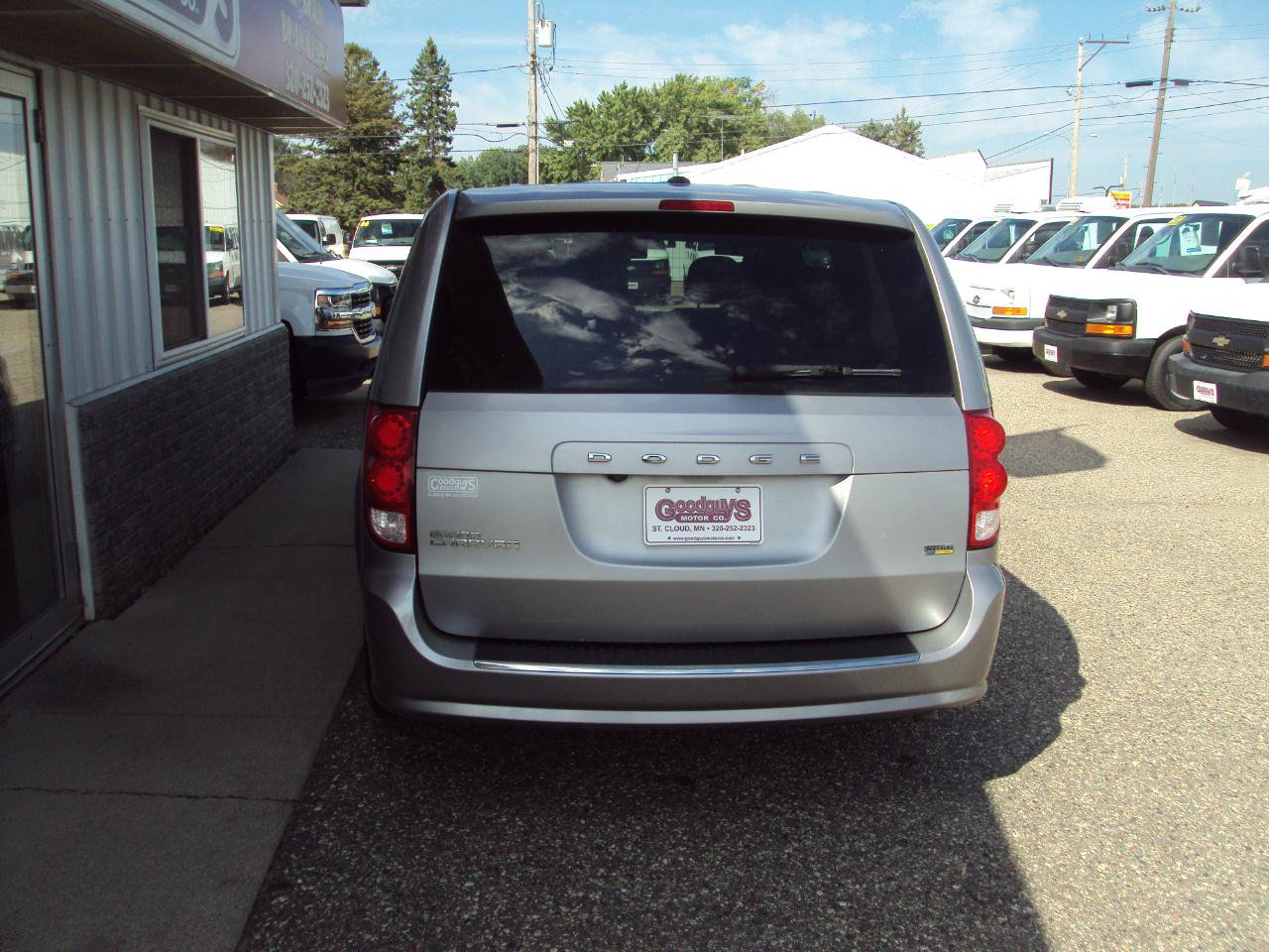 Used 2017 Dodge Grand Caravan SE w/ Power Window Group FWD image 6