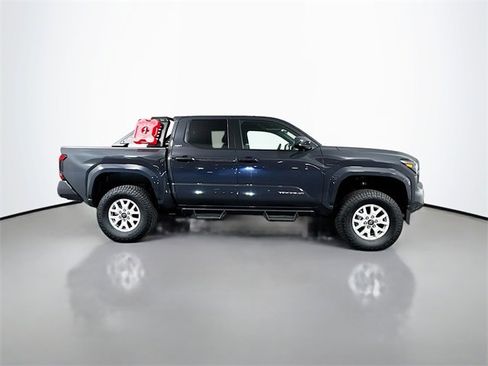 Certified 2024 Toyota Tacoma SR5 image 9