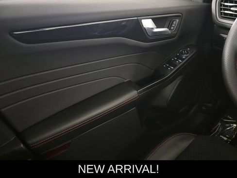Used 2026 Ford Escape ST-Line AWD/4WD image 30