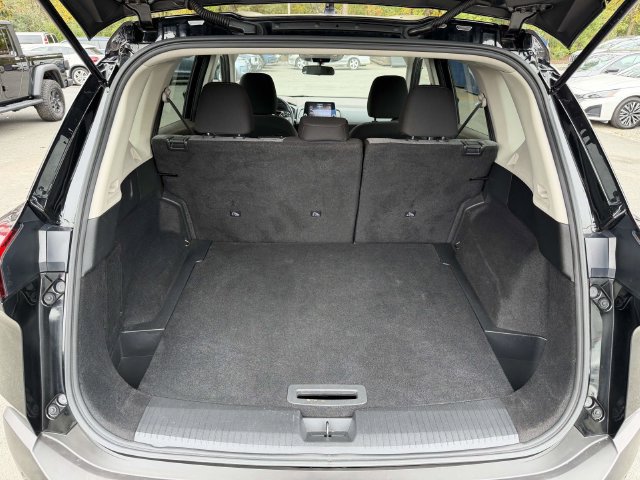 Used 2023 Nissan Rogue SV FWD image 12