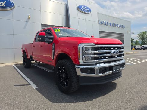 Used 2023 Ford F350 Lariat w/ Lariat Ultimate Package AWD/4WD image 1