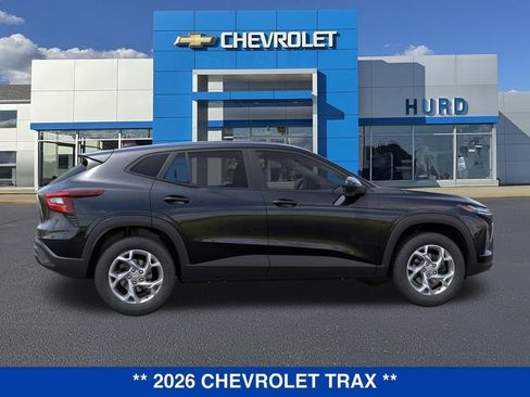 New 2026 Chevrolet Trax LS image 6