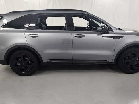 Used 2026 Kia Sorento SX Prestige AWD/4WD image 2