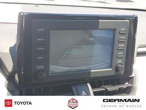 Used 2019 Toyota RAV4 XLE w/ Convenience Package FWD image 26