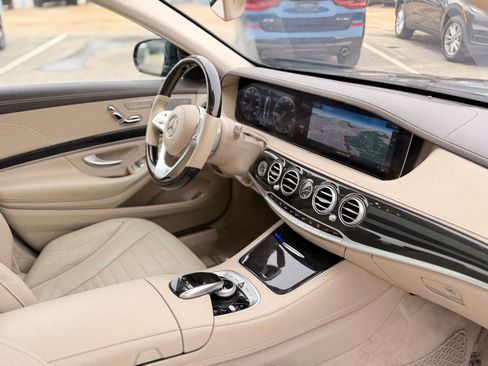 Used 2020 Mercedes-Benz S 560 4MATIC Sedan image 33