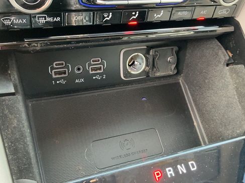 Certified 2021 Jeep Grand Cherokee L Overland w/ Luxury Tech Group IV AWD/4WD image 27
