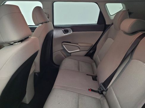Used 2023 Kia Soul LX FWD image 18