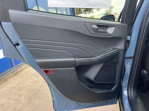 New 2026 Ford Escape Active image 10