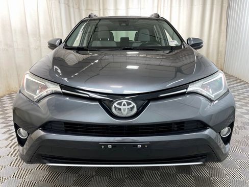 Used 2018 Toyota RAV4 XLE image 12