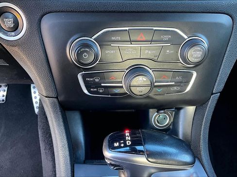 Used 2021 Dodge Charger SXT w/ Driver Convenience Group image 30