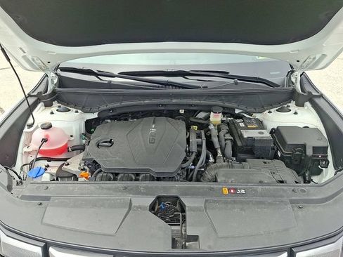 Certified 2025 Hyundai Santa Cruz SE AWD/4WD image 20