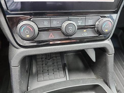 Used 2024 Ford Ranger XLT AWD/4WD image 27