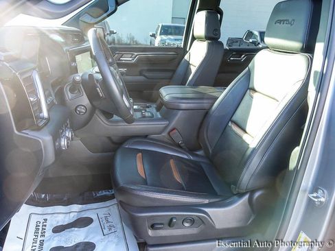 Used 2024 GMC Sierra 1500 AT4 w/ Technology Package image 9