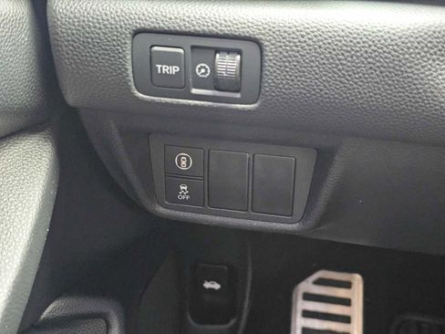 Used 2019 Honda Accord Sport image 34