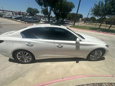 Used 2021 INFINITI Q50 Luxe w/ Cargo Package RWD image 4