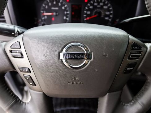 Used 2016 Nissan NV 3500 SL RWD image 29