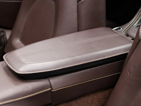 Used 2019 Aston Martin DB11 Volante RWD image 81