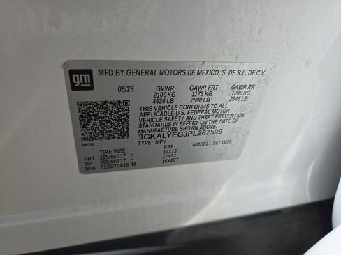 Used 2023 GMC Terrain AT4 image 16