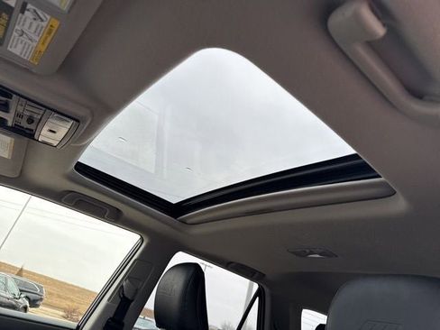 Certified 2023 Toyota 4Runner 40th Anniversary SE image 31