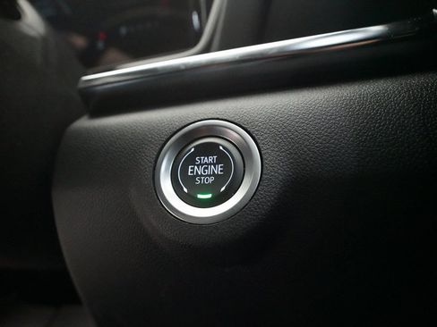 Used 2025 GMC Terrain Elevation w/ Black Edition image 29